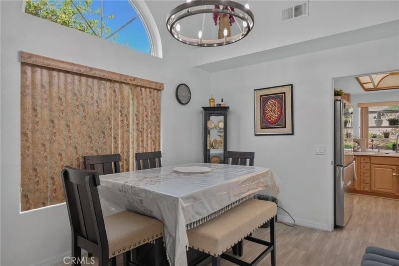 1912 Silverwood Circle