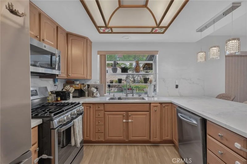 1912 Silverwood Circle
