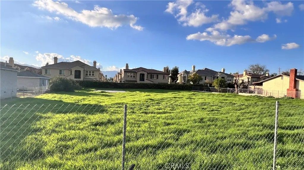 Photo of 0 Elm, Lake Elsinore, CA 92530 (MLS # SW26003774)