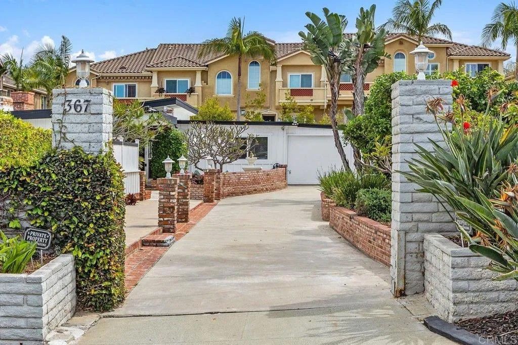 Photo of 367 Beech Ave, Carlsbad, CA 92008 (MLS # NDP2603048)