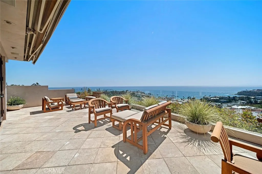 523 Emerald Bay