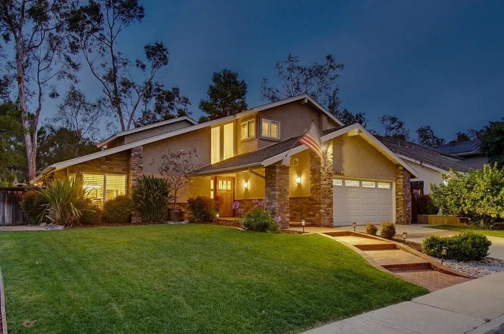 4554 Calle De Vida