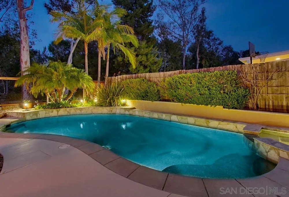 4554 Calle De Vida
