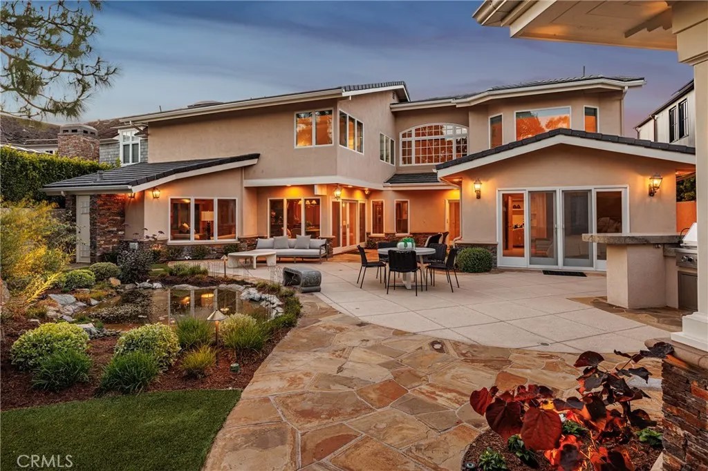 1753 Port Manleigh