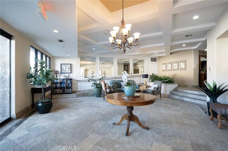 901 Deep Valley Drive 302