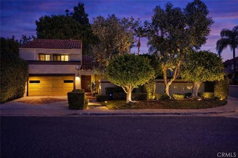 Photo of 25962 Ernestine Court, Laguna Hills, CA 92653 (MLS # IV26045991)