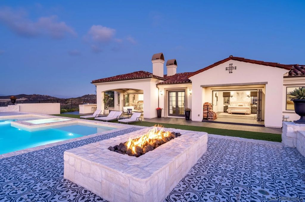 Photo of 8082 El Cielo, Rancho Santa Fe, CA 92067 (MLS # 260008311)