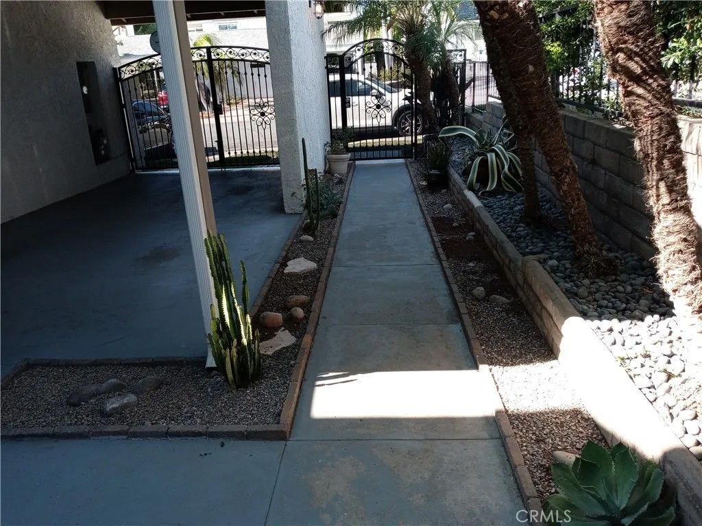 Photo of 2368 Carrotwood Dr, Brea, CA 92821 (MLS # TR26074048)