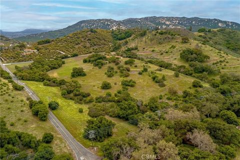 6 Camino Estribo / Via Tornado Temecula CA 92590