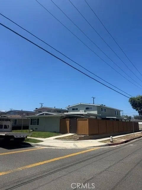 3045 Coolidge