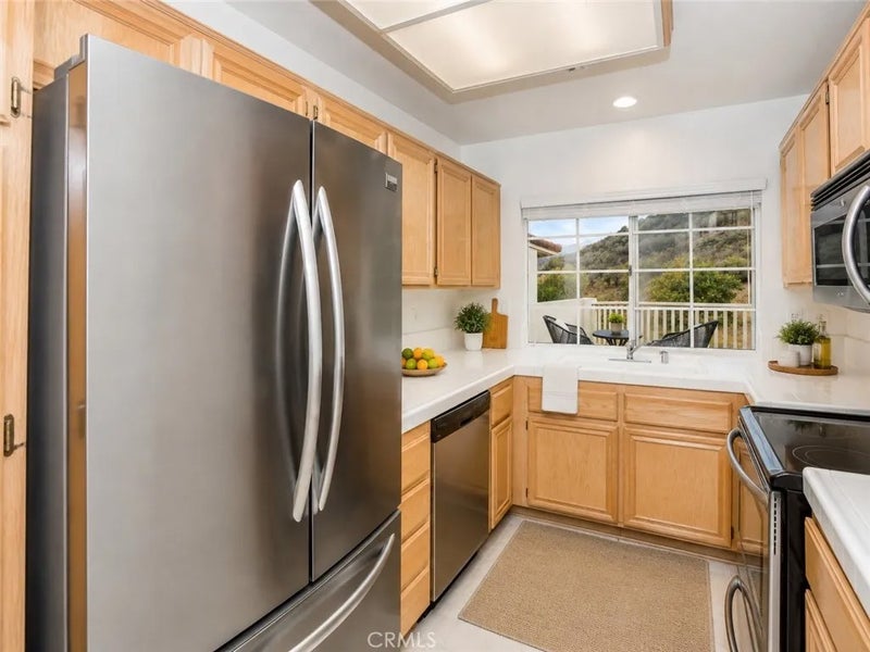 5805 Oak Bend Lane 407