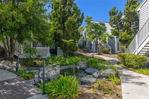 MLS: PV26204818