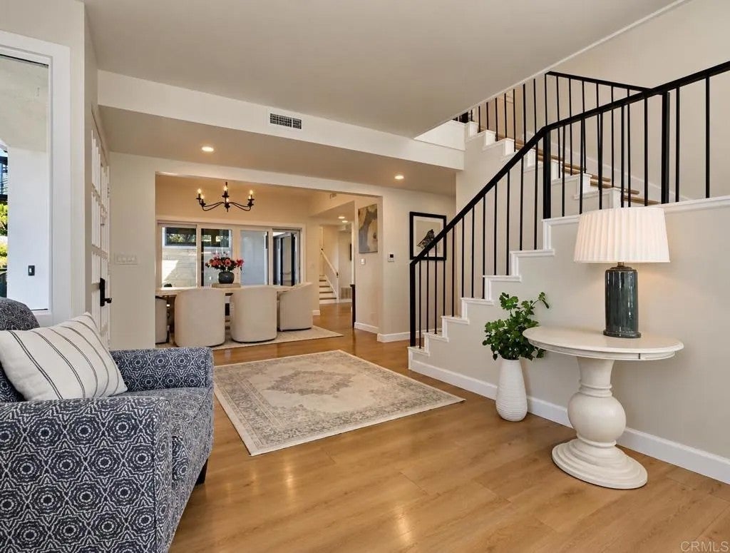 23 Greenview Drive