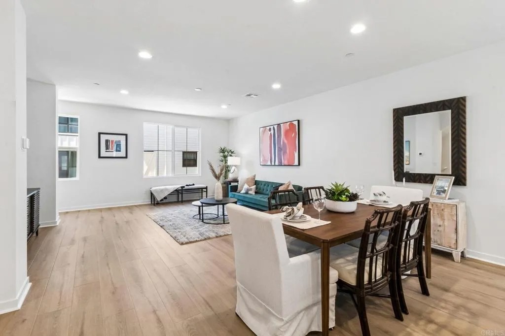 2523 Delphinium Lane