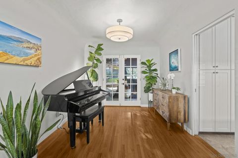 Tiny photo for 4672 Rolando Blvd, San Diego, CA 92115 (MLS # 250041706)