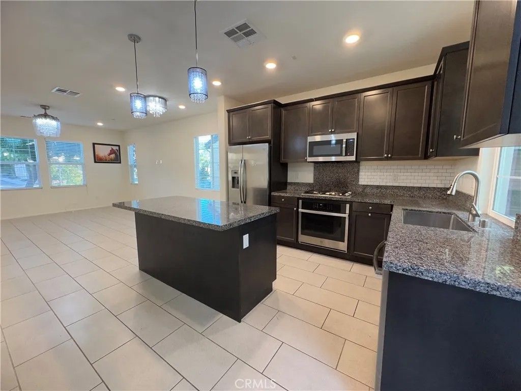 Photo of 16070 Huckleberry Ave, Chino, CA 91708 (MLS # CV25281497)