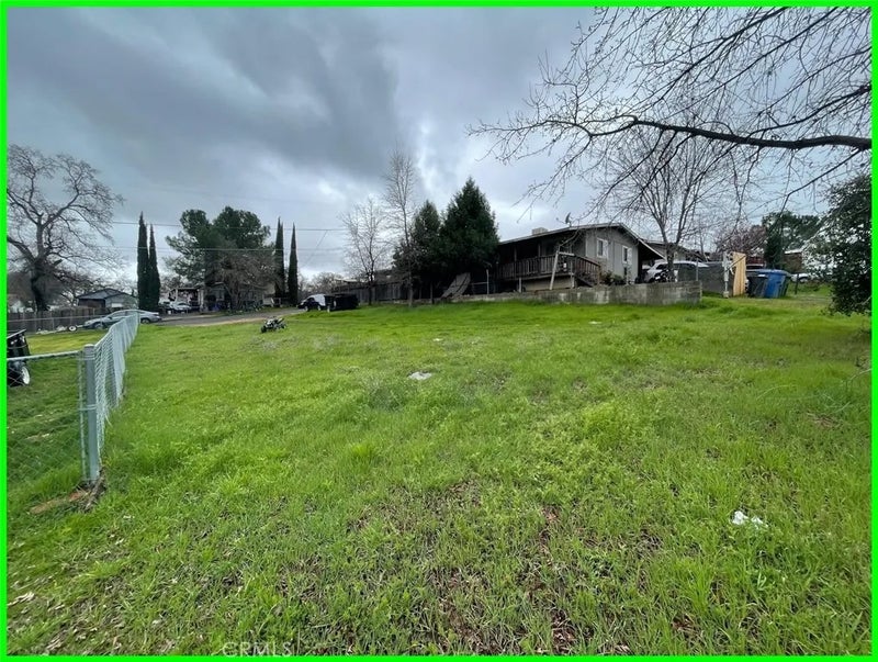 15940 Davis
