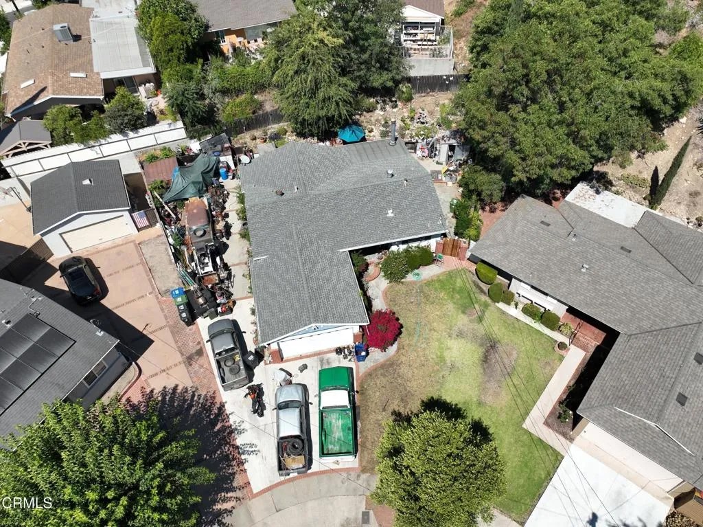 4025 Vista Court