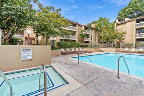 Tiny photo for 1801 Diamond St #3-108, San Diego, CA 92109 (MLS # NDP2510174)
