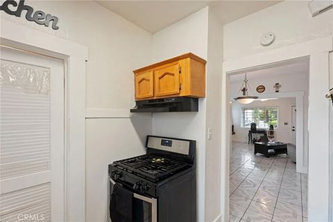 Tiny photo for 3006 E Mckenzie Ave, Fresno, CA 93701 (MLS # MD25241163)