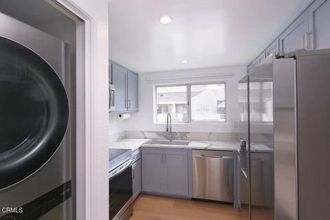Tiny photo for 11 Summerwood, Aliso Viejo, CA 92656 (MLS # P1-24398)