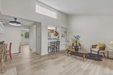 Tiny photo for 4725 35th St #5, San Diego, CA 92116 (MLS # 260007895)