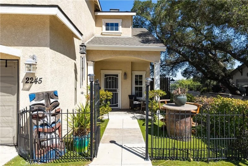 2245 Vine Street
