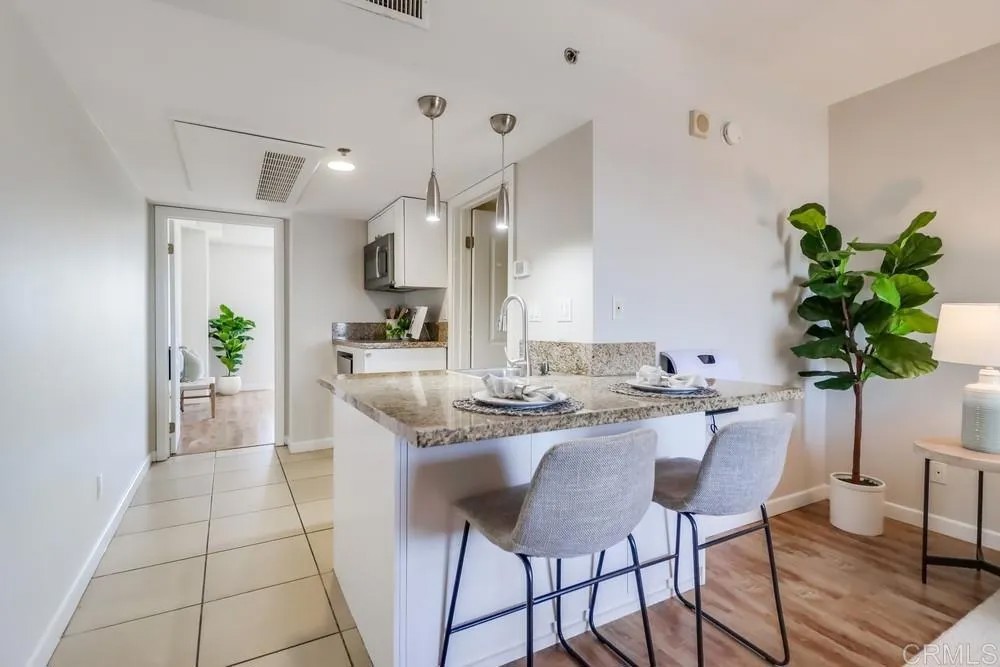 801 National City Boulevard 1210