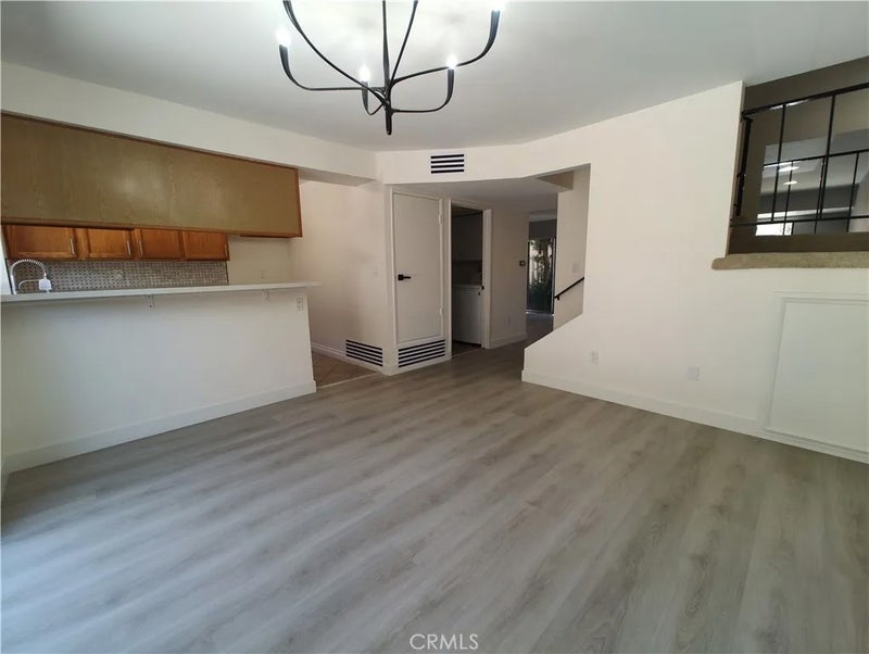 10125 De Soto Avenue 42