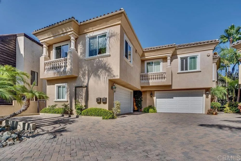 4529 Cove Drive 101