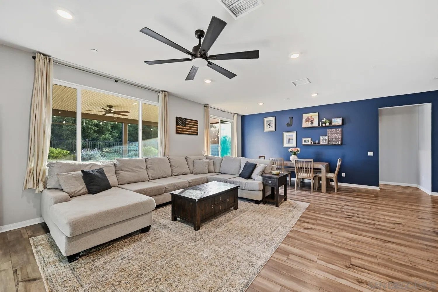 28327 Farm Creek