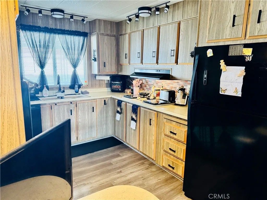 Photo of 601 N Kirby St, Hemet, CA 92545 (MLS # OC26004906)