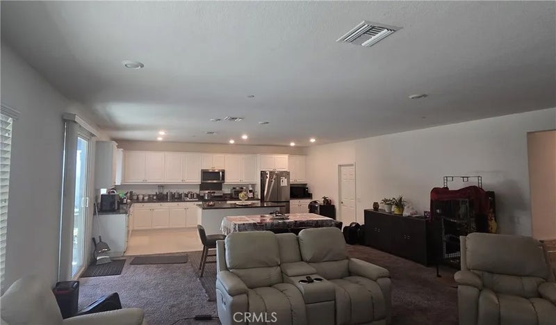 8221 Muir Lane