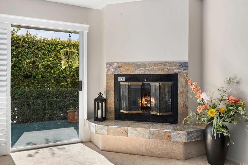 1664 Circa Del Lago E105