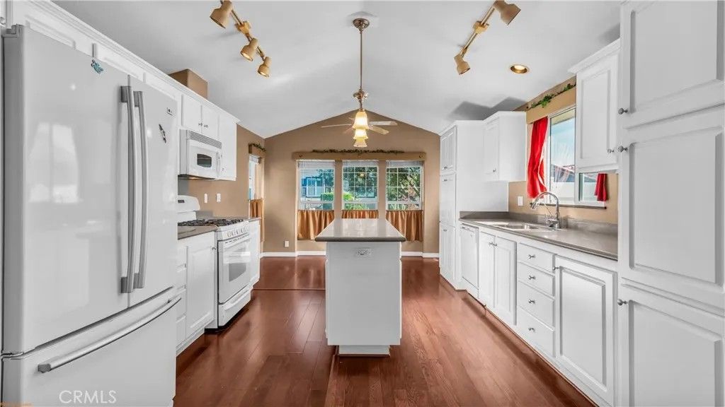 Photo of 15300 Palm Dr #242, Desert Hot Springs, CA 92240 (MLS # GD26013246)