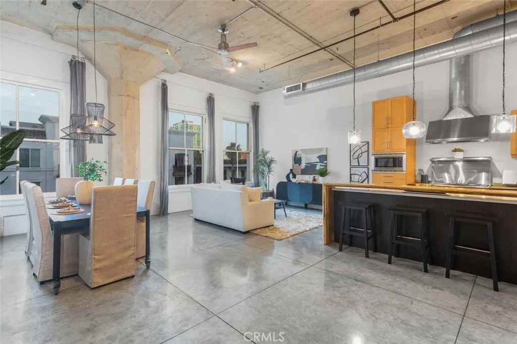 115 W 4th Street 308