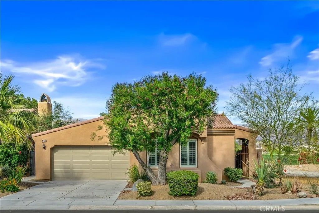 Photo of 42420 Warner Trail, Palm Desert, CA 92211 (MLS # OC26093658)