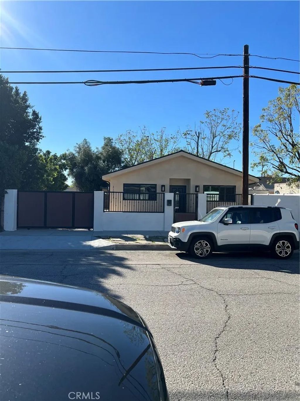 Photo of 11251 Kewen Avenue, San Fernando, CA 91340 (MLS # SR25271639)