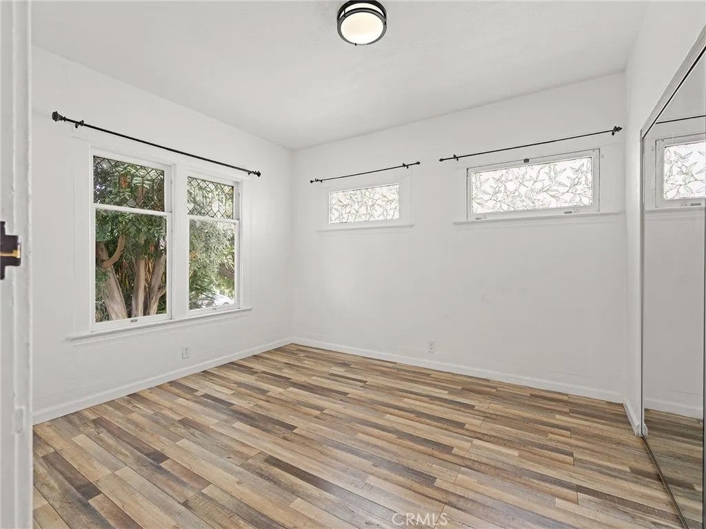 757-759 N Loma Vista Drive