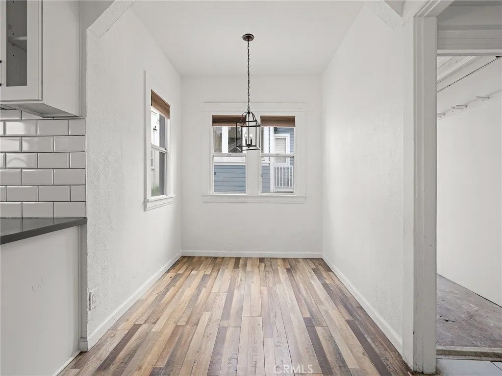 757-759 N Loma Vista Drive