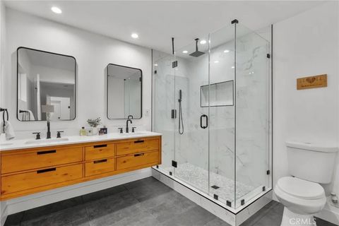 Tiny photo for 23367 Friar St, Woodland Hills, CA 23367 (MLS # SR25224703)