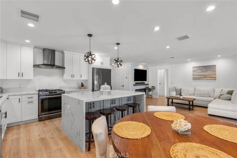Tiny photo for 23367 Friar St, Woodland Hills, CA 23367 (MLS # SR25224703)