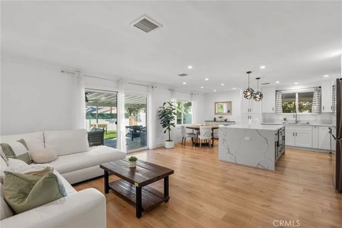 Tiny photo for 23367 Friar St, Woodland Hills, CA 23367 (MLS # SR25224703)