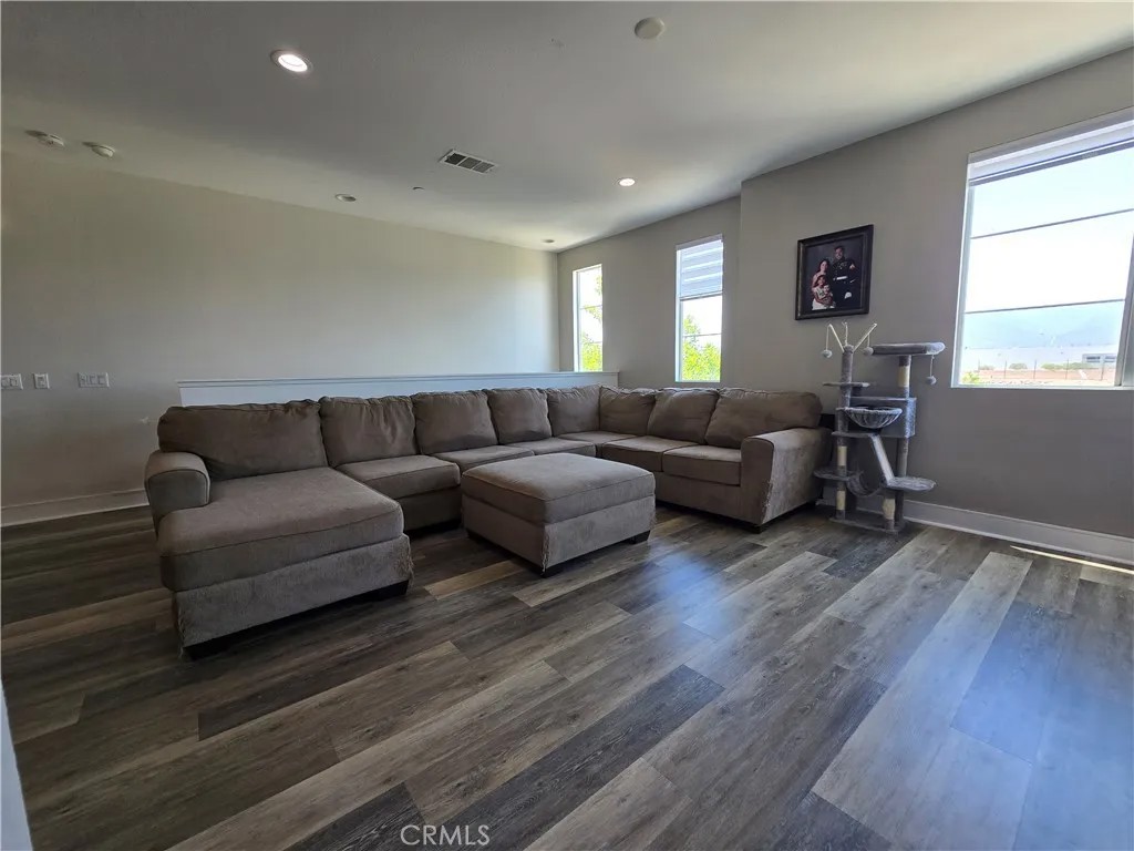 1014 Savi Drive 104