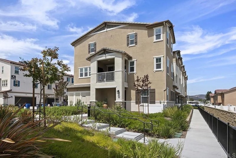 8654 Amherst