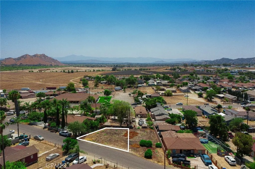 19 Paloma Rd