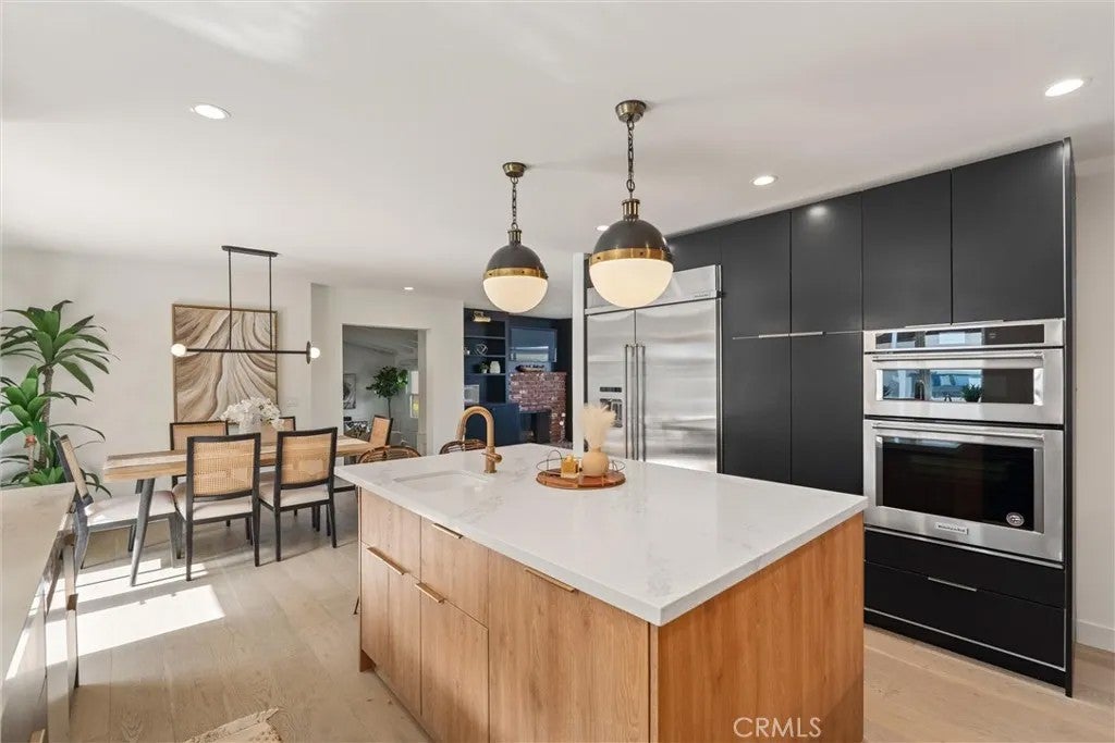 5030 Rolling Meadows Road