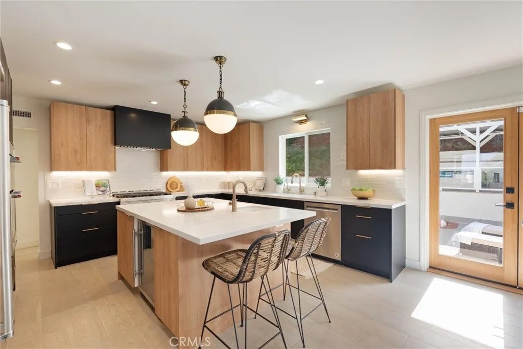 5030 Rolling Meadows Road