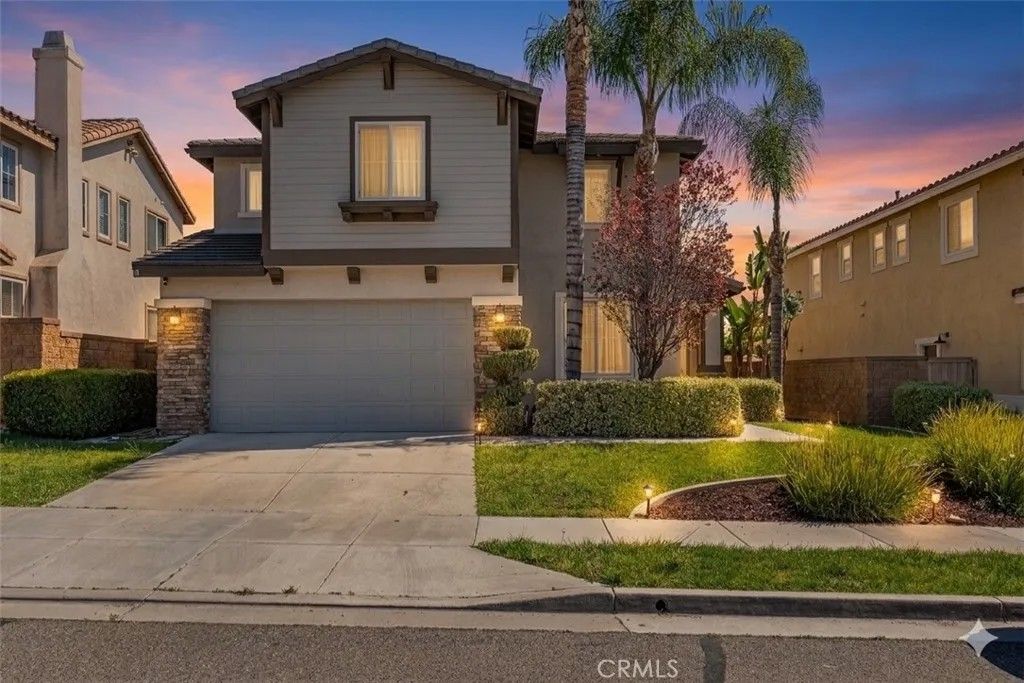 Photo of 35319 Trailside Drive, Lake Elsinore, CA 92532 (MLS # IG26069091)
