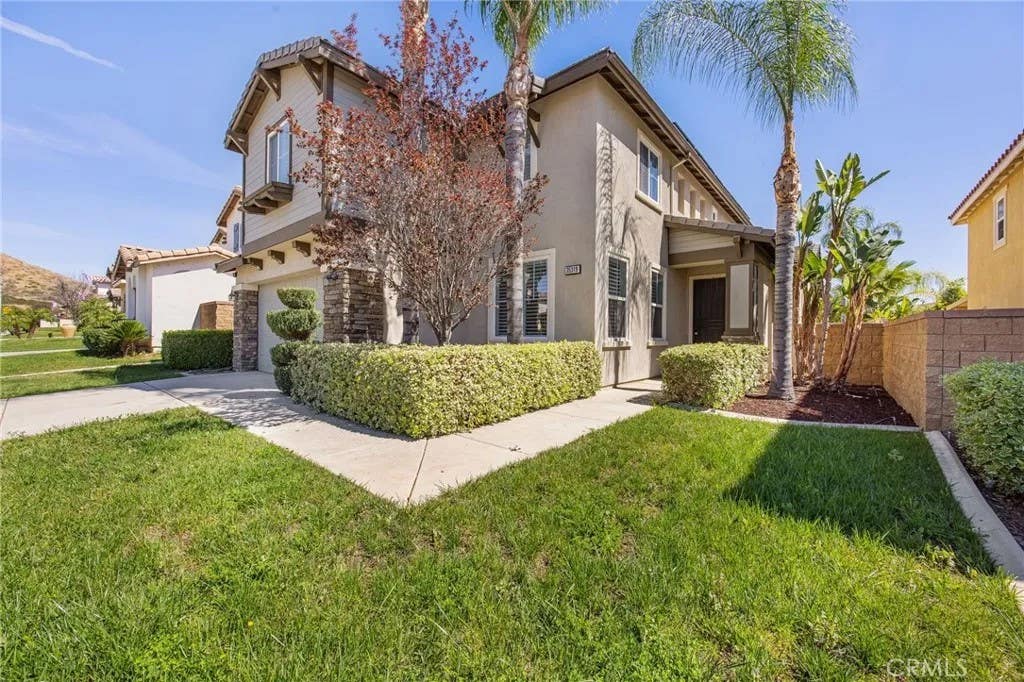 Photo of 35319 Trailside Drive, Lake Elsinore, CA 92532 (MLS # IG26069091)